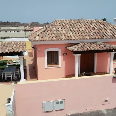 Bella Lucia 1. Piscina Climatizada, Wifi, Bbq. *